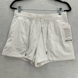 NWT Lululemon Dance Studio High-Rise‎ Short 3.5"
White Size 10